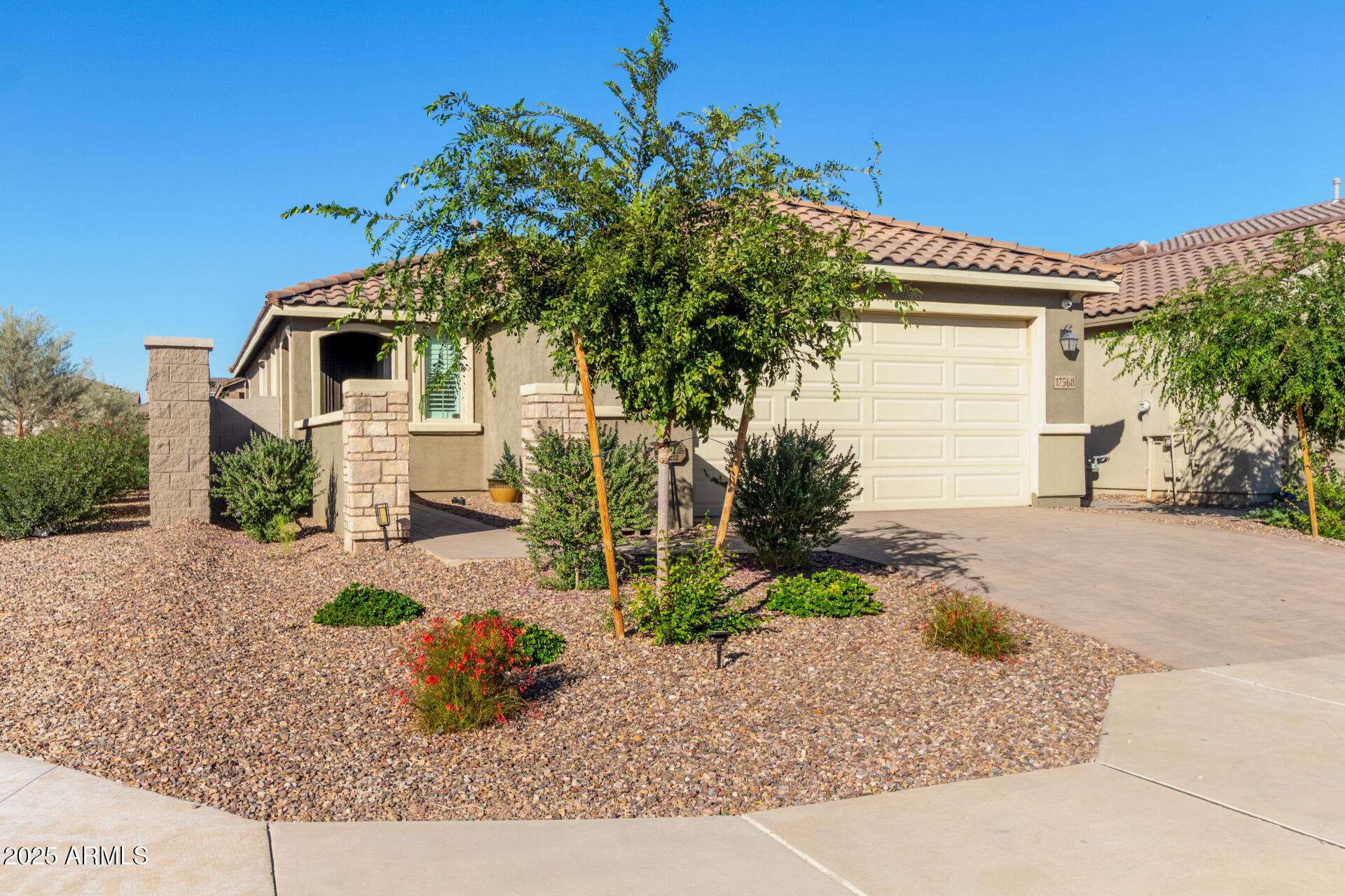 17568 W MISSOURI Avenue