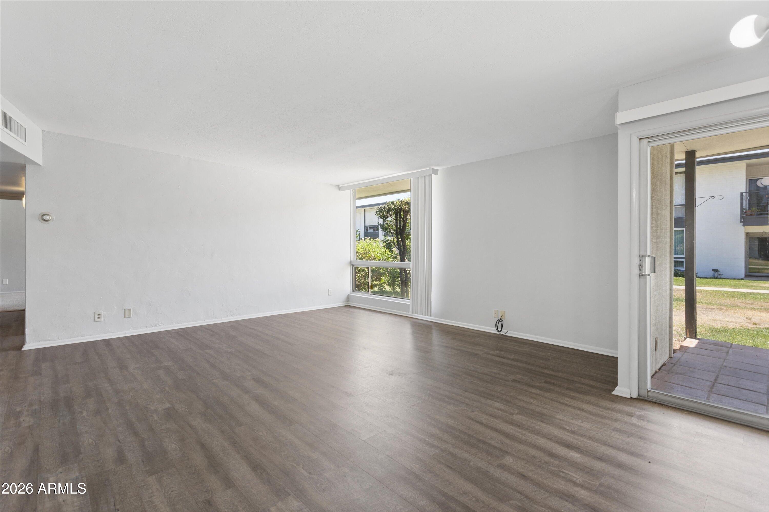 3308 E Camelback Road