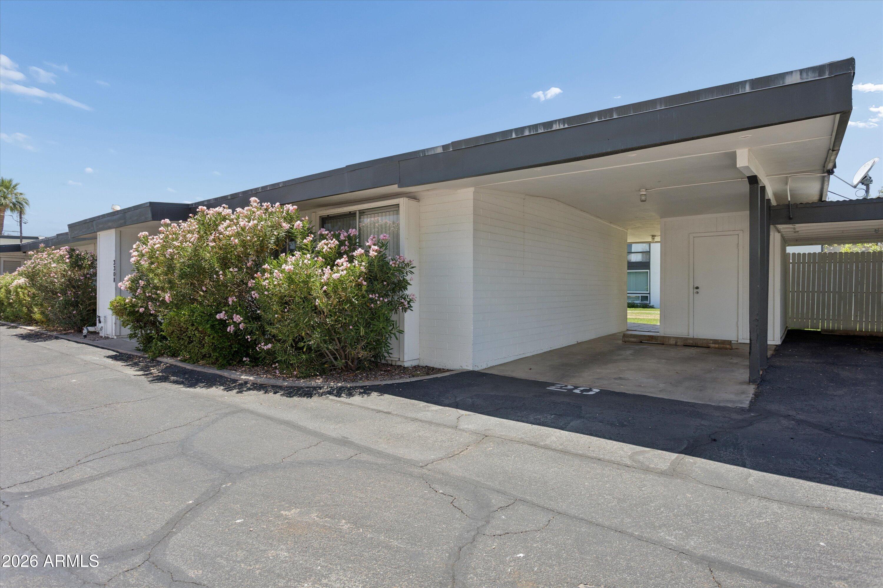 3308 E Camelback Road