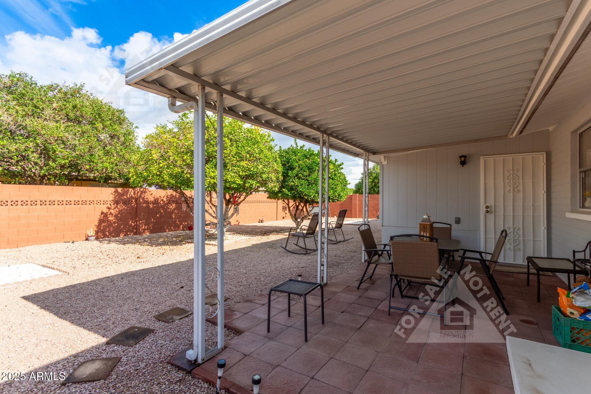 4734 E FLORIAN Circle