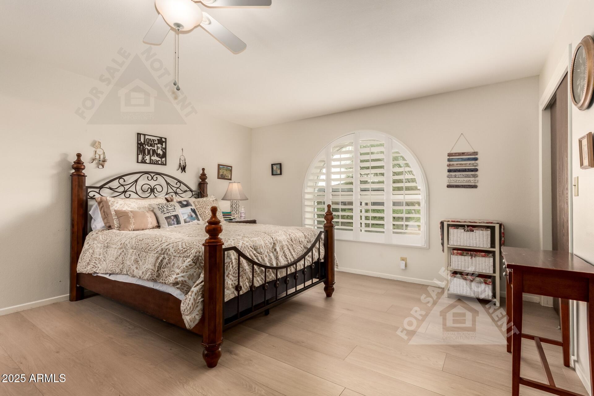 4734 E FLORIAN Circle