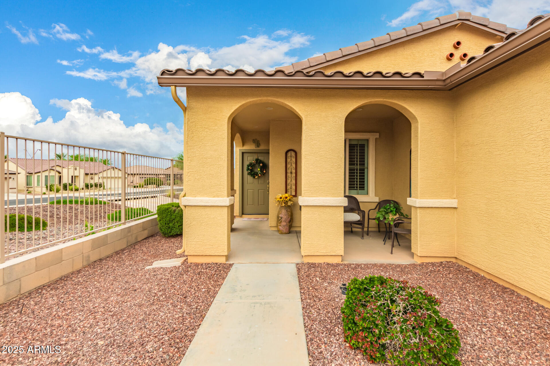 17540 W GLENHAVEN Drive