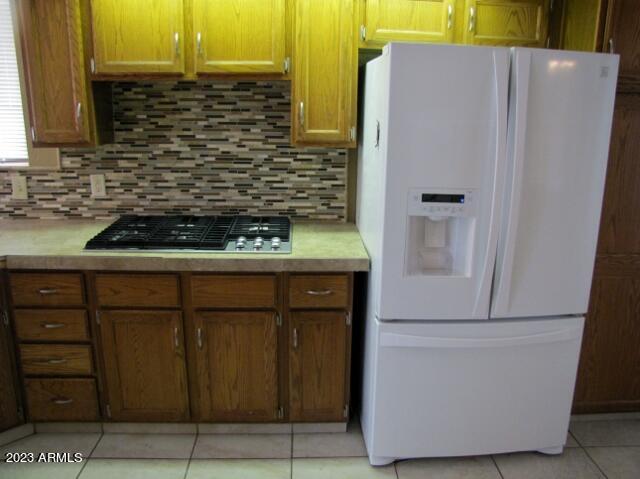 TRACT UNIT 111 - Residential Lease