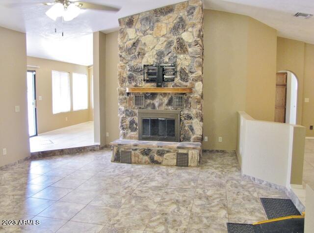 TRACT UNIT 111 - Residential Lease
