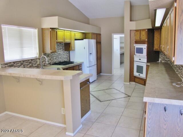 TRACT UNIT 111 - Residential Lease