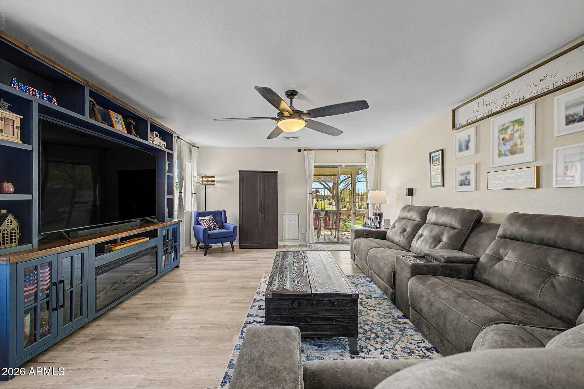 7444 S SUNRISE Way
