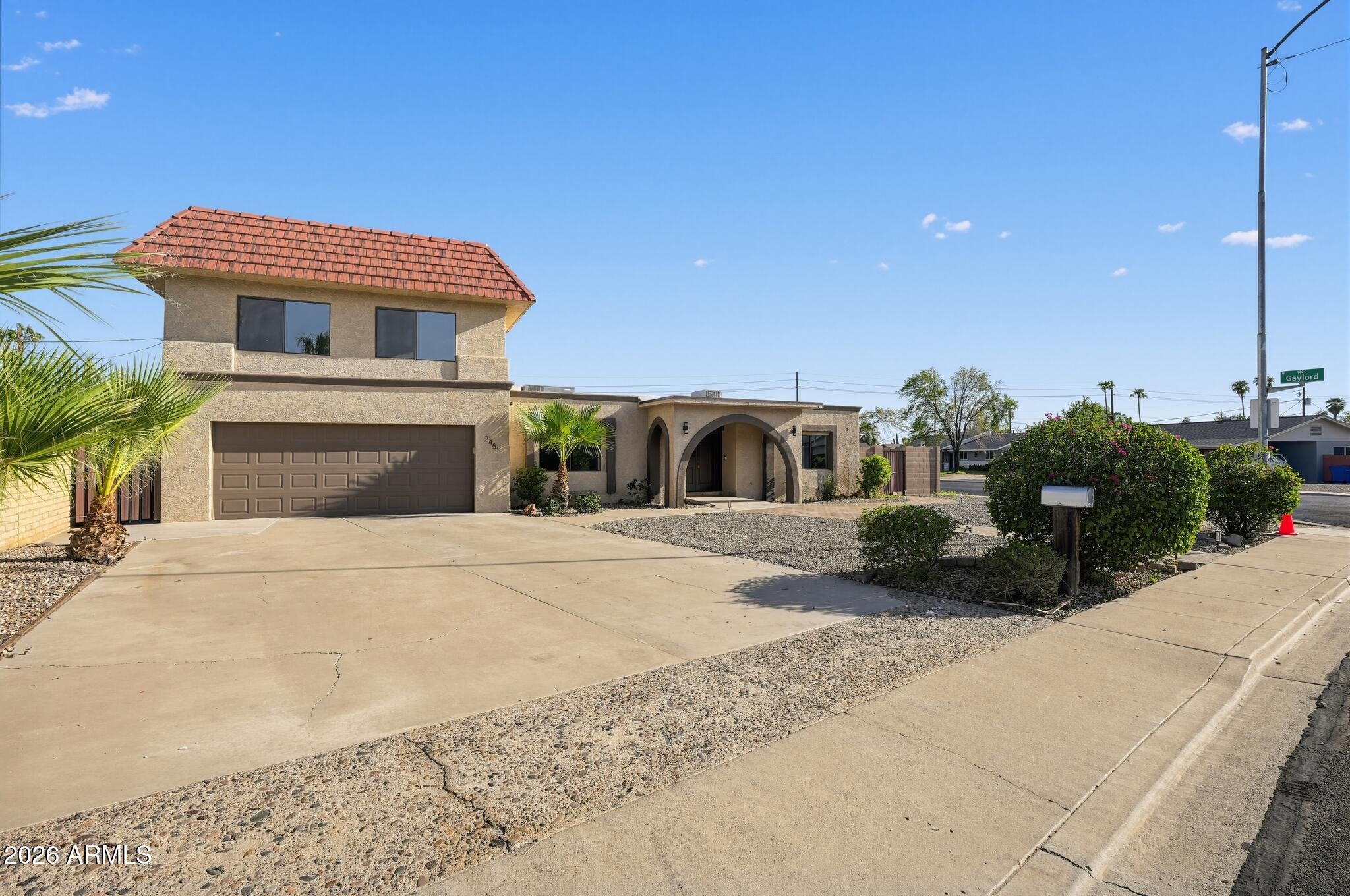 Properties 1 2451 E GLENCOVE Street