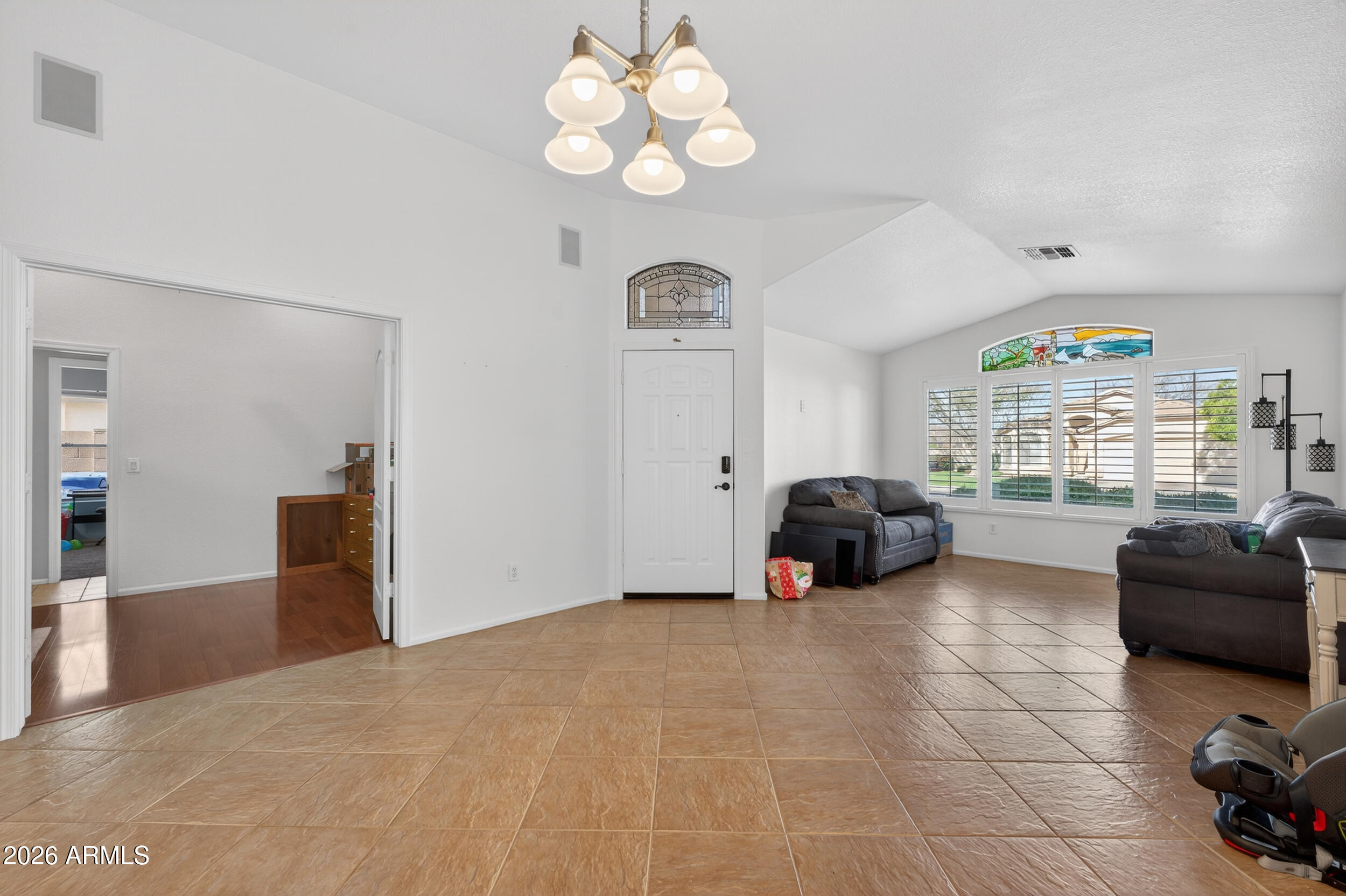 4613 E Cherry Hills Drive