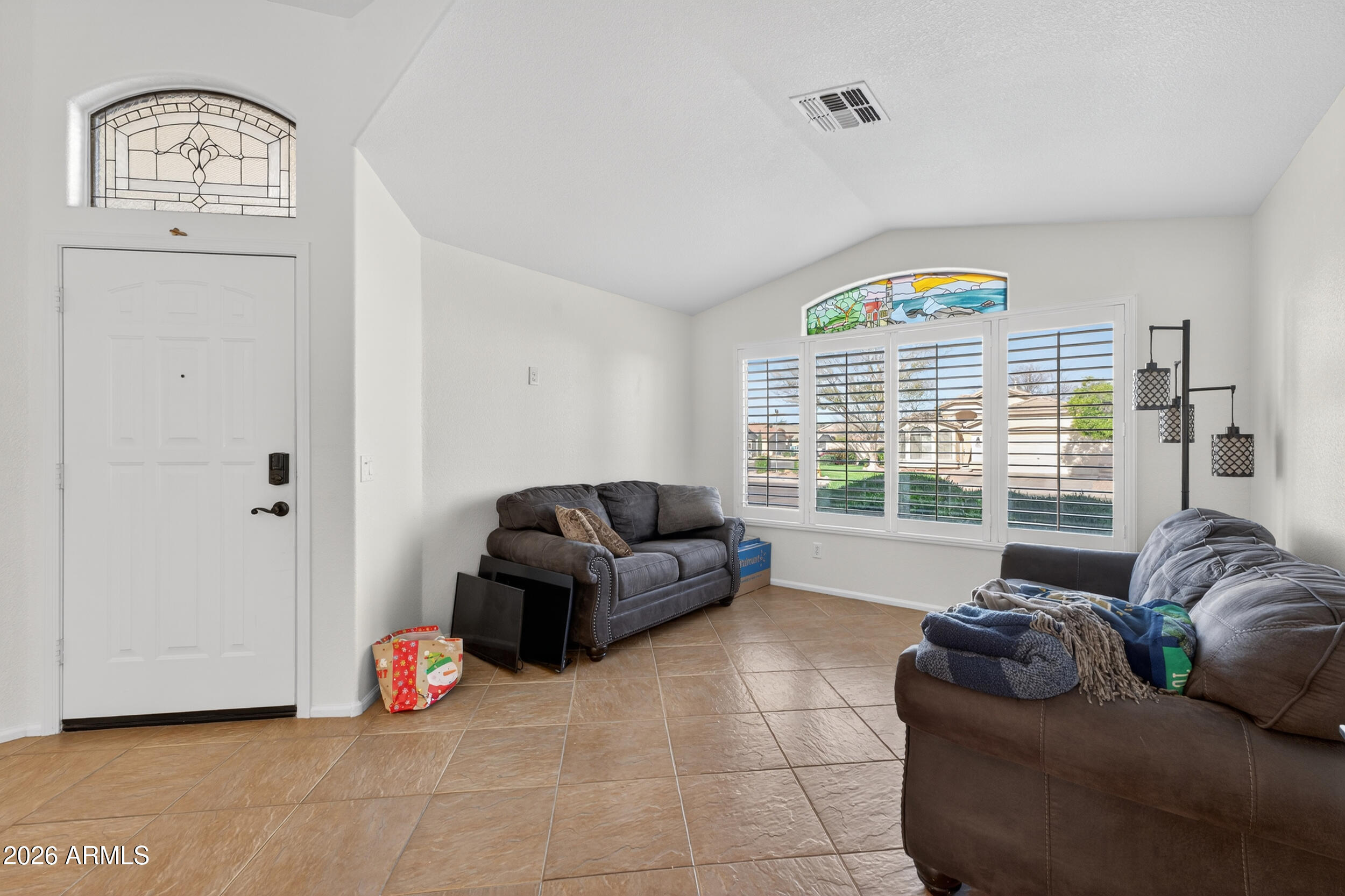 4613 E Cherry Hills Drive