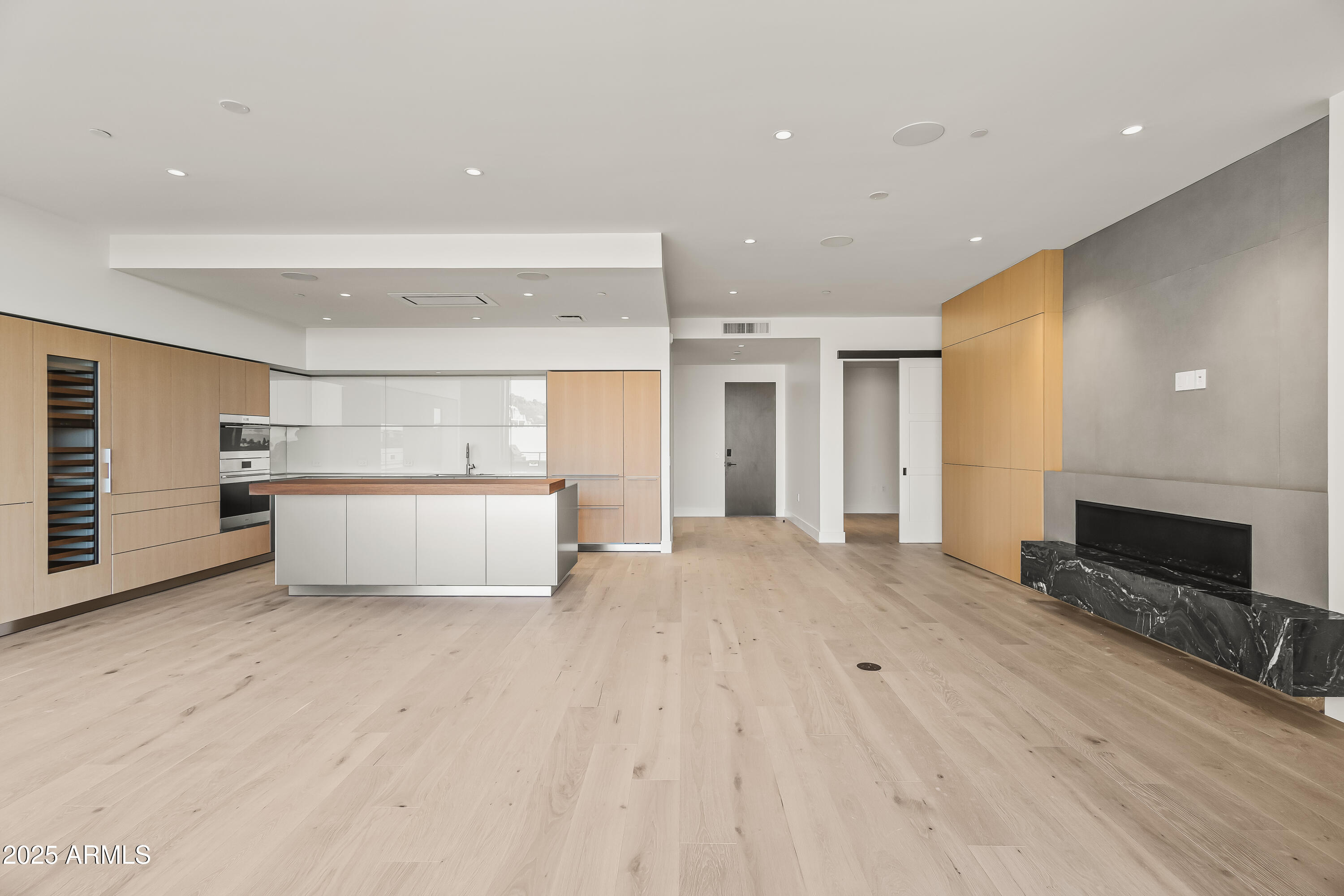 4849 N CAMELBACK RIDGE Road B403