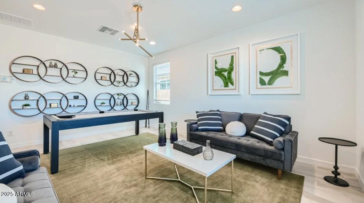 7825 W TETHER Trail