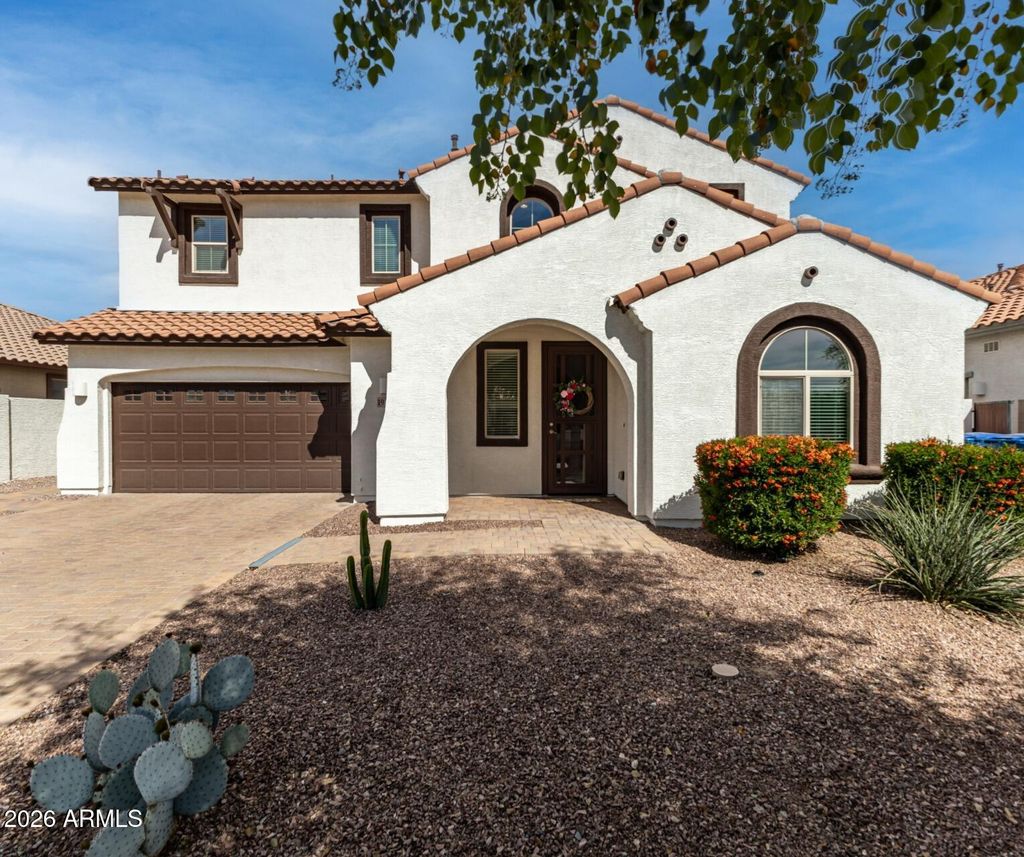 Photo of 19286 E Carriage Way, Queen Creek, AZ 85142 (MLS # 6993979)