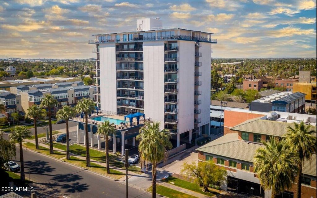 Photo of 805 N 4th Avenue N #1101, Phoenix, AZ 85003 (MLS # 6953071)