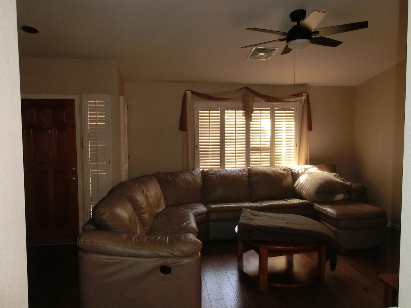 8646 W Rockwood Drive