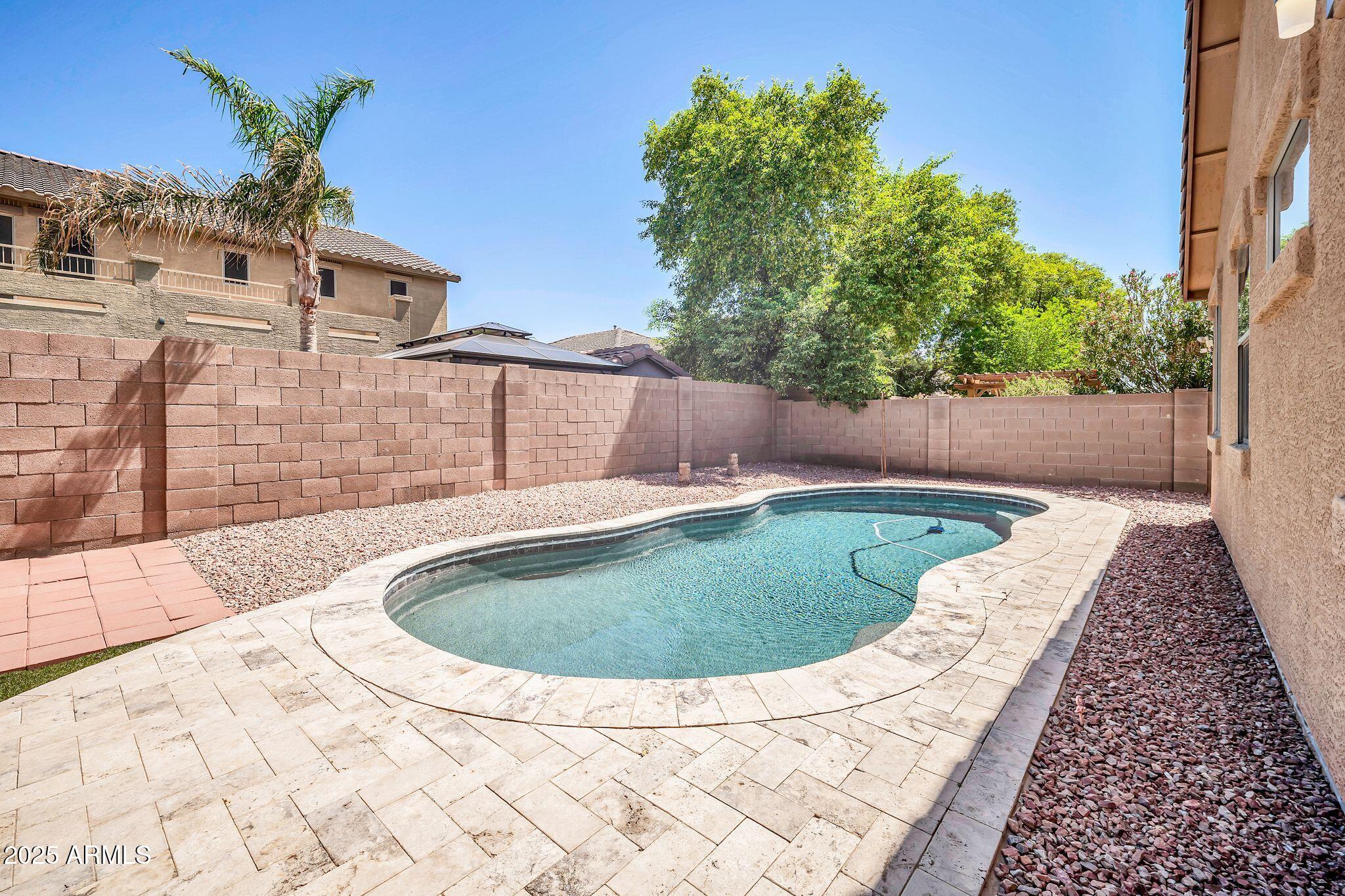 11318 W MONTE VISTA Road