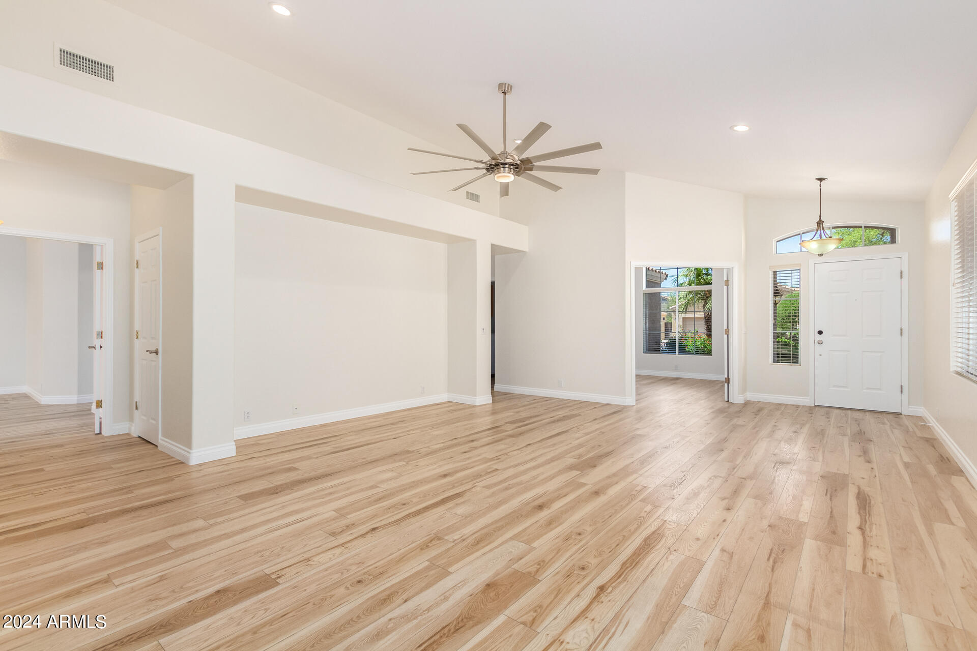 7251 E LOMITA Avenue