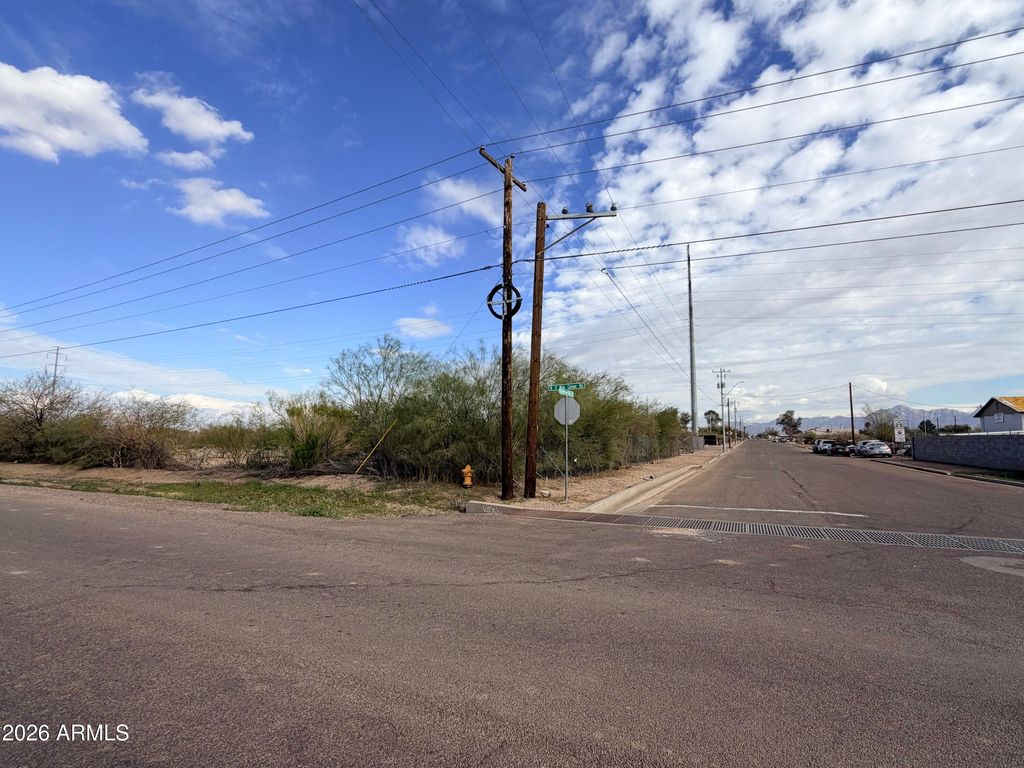 Photo of 201 N Eleven Mile Corner Road #11, Eloy, AZ 85131 (MLS # 6975280)