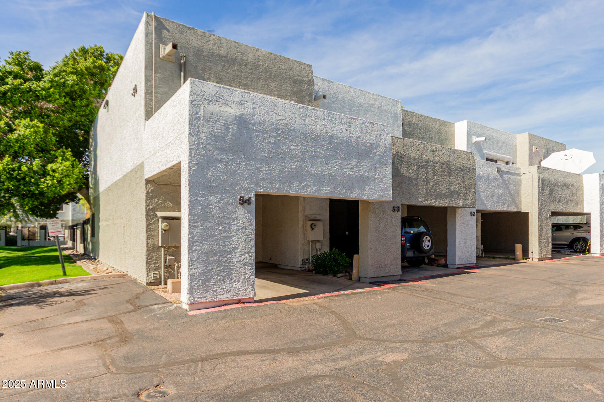 122 S HARDY Drive 54