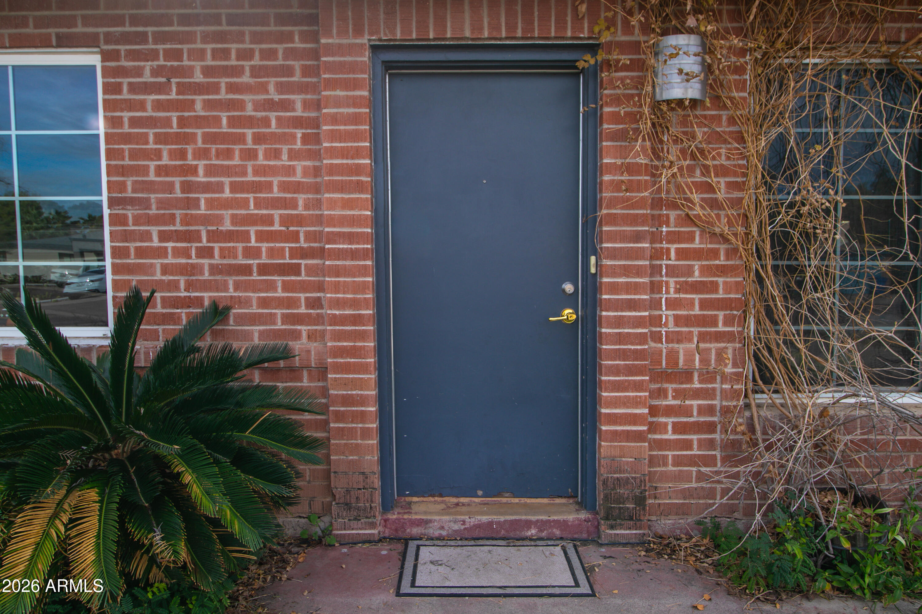 2513 E TURNEY Avenue