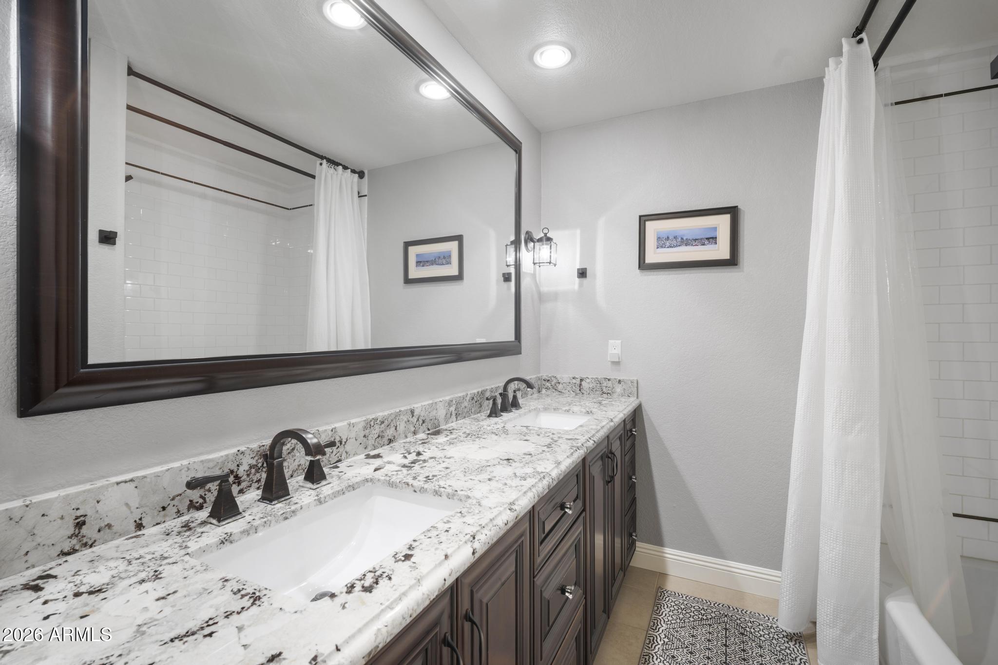 SANDAHL HOMES UNIT 1 - Residential