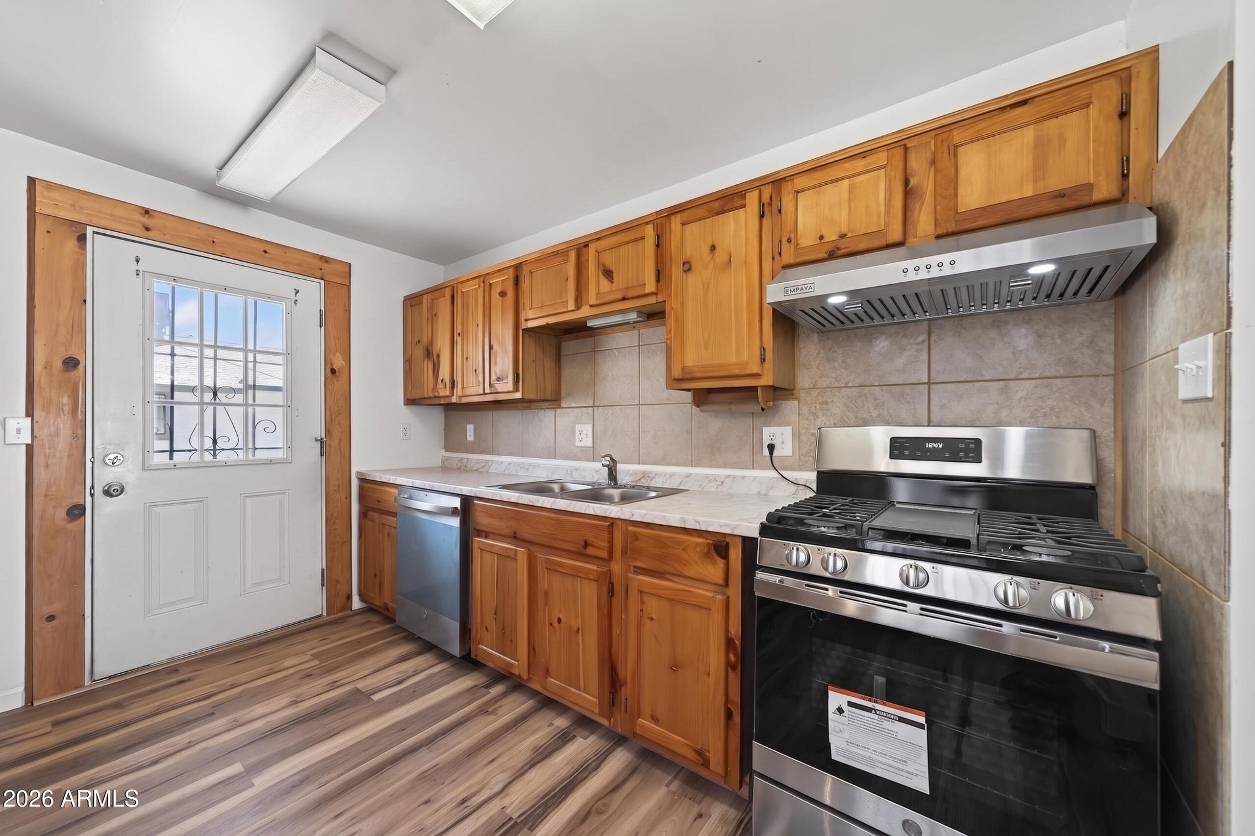 201 N 5TH Street