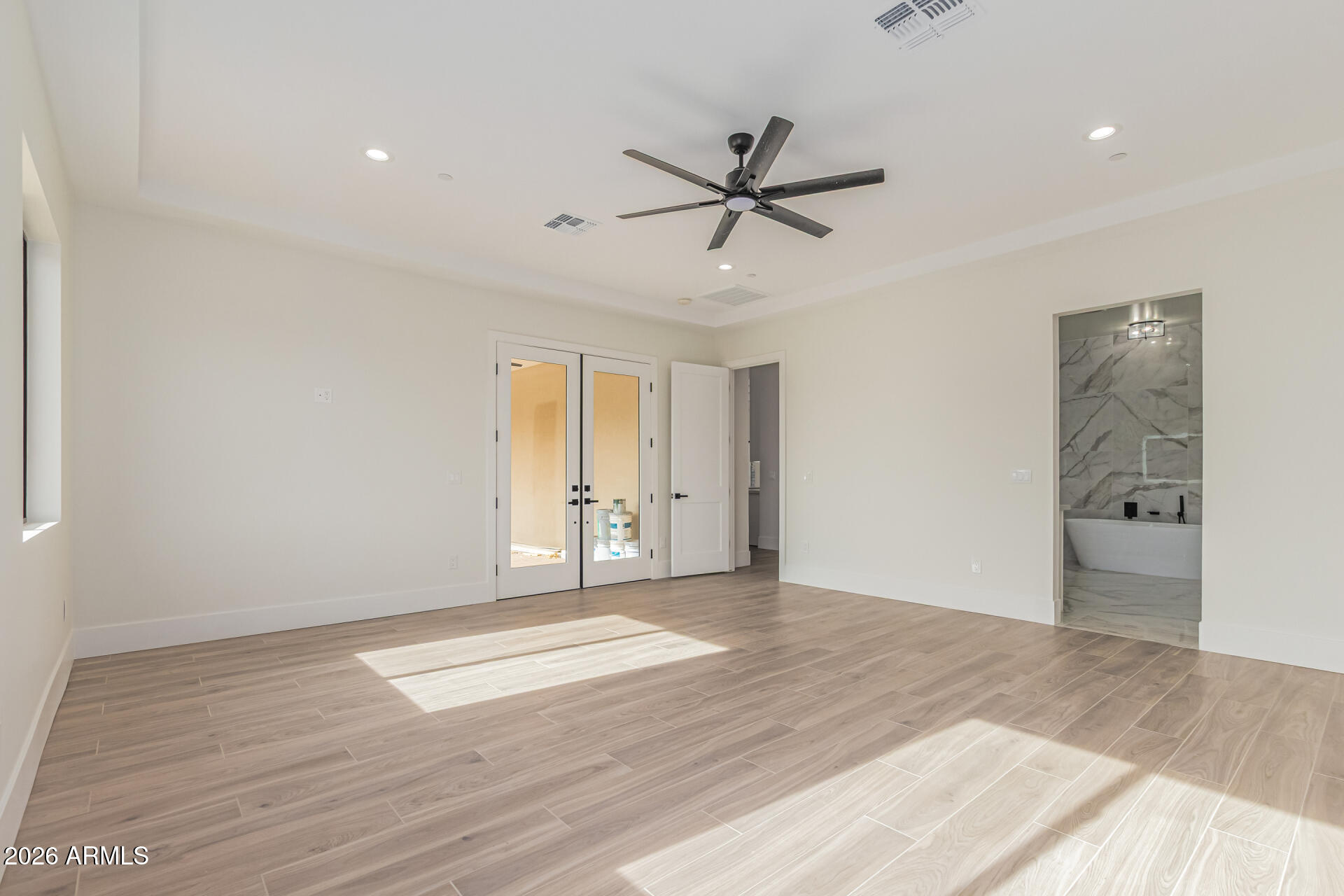 RUSSELL RANCH PHASE 3 REPLAT - Residential