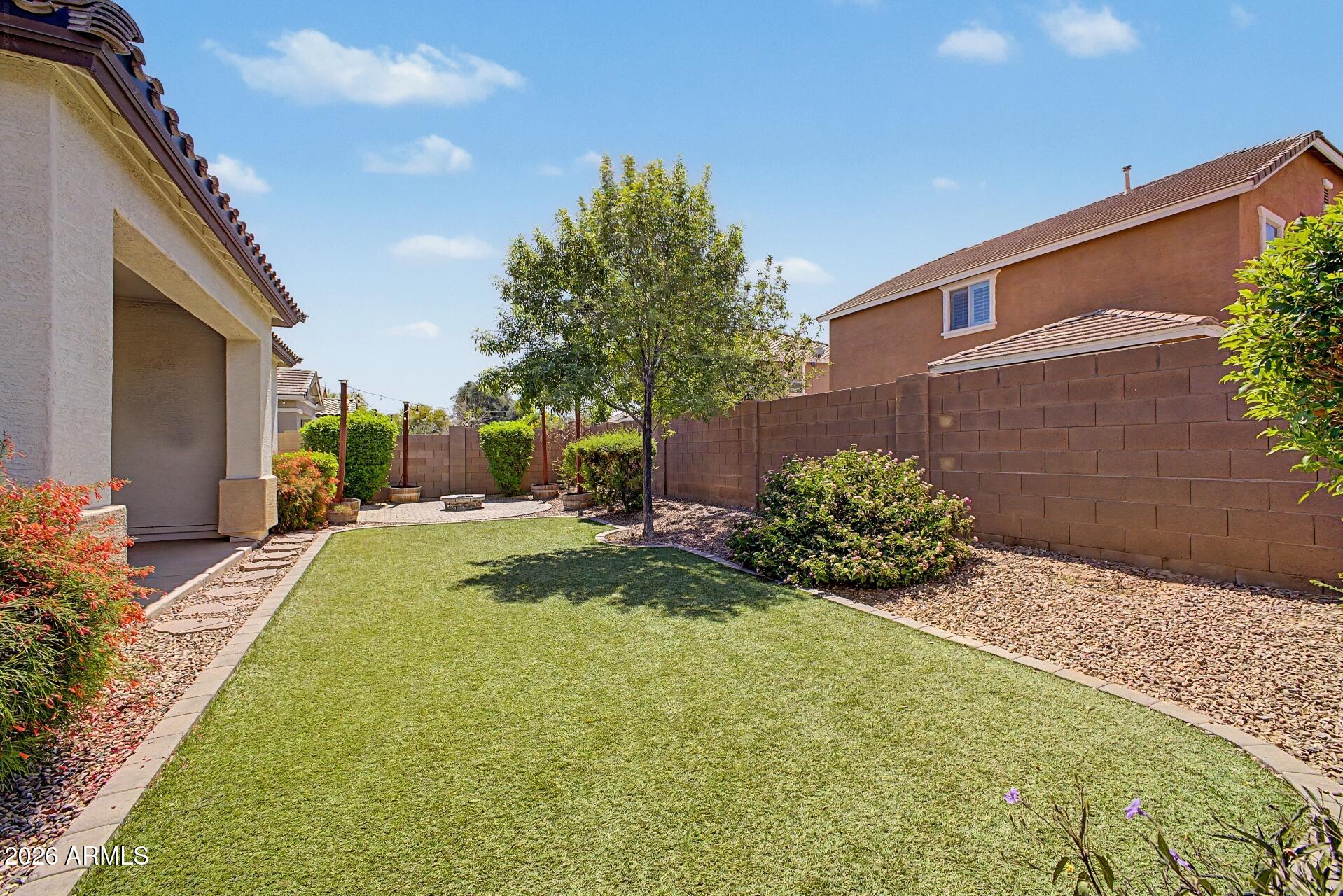 21061 E VIA DEL SOL --