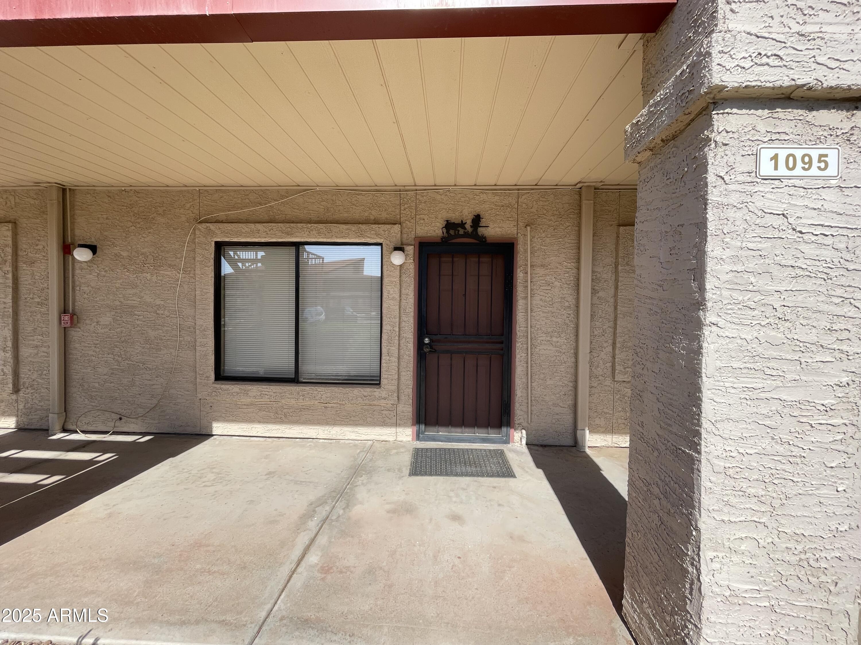 1440 N IDAHO Road 1095