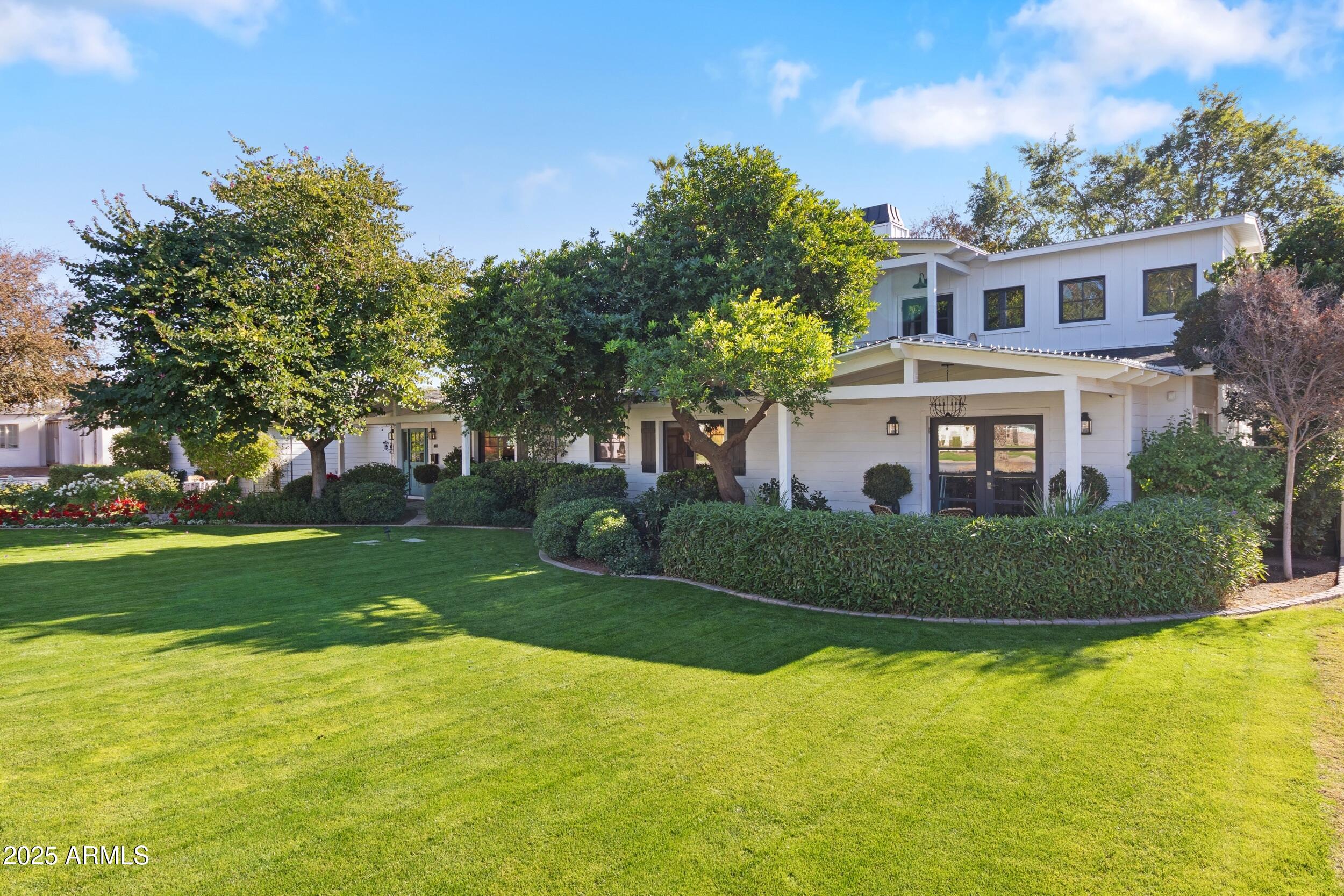 4021 E HAZELWOOD Street