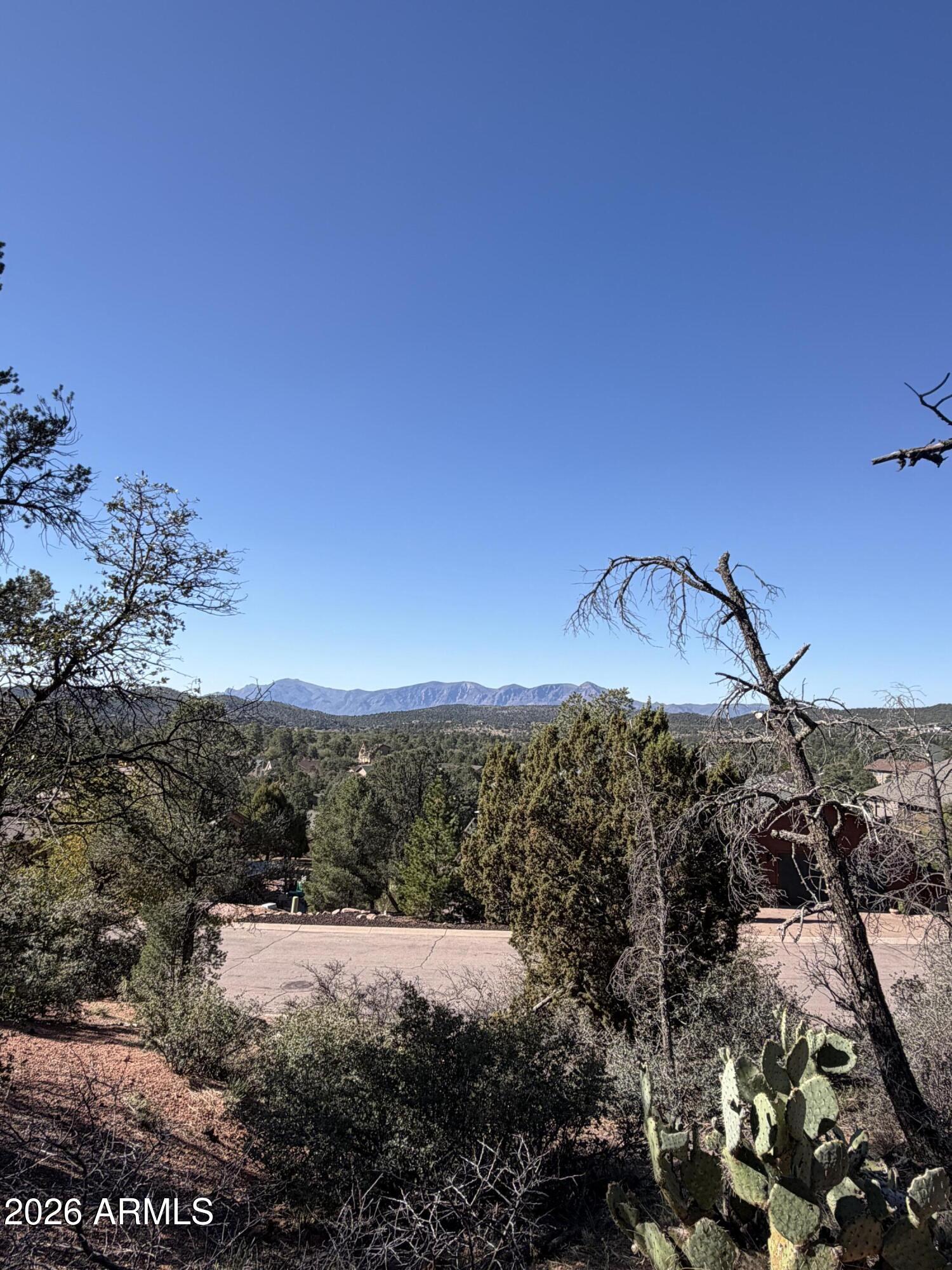 WOODHILL 2 - Land