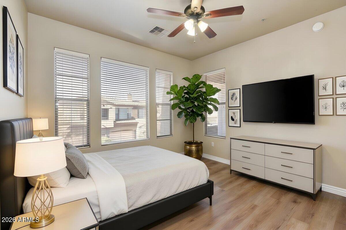 19475 N GRAYHAWK Drive 2081