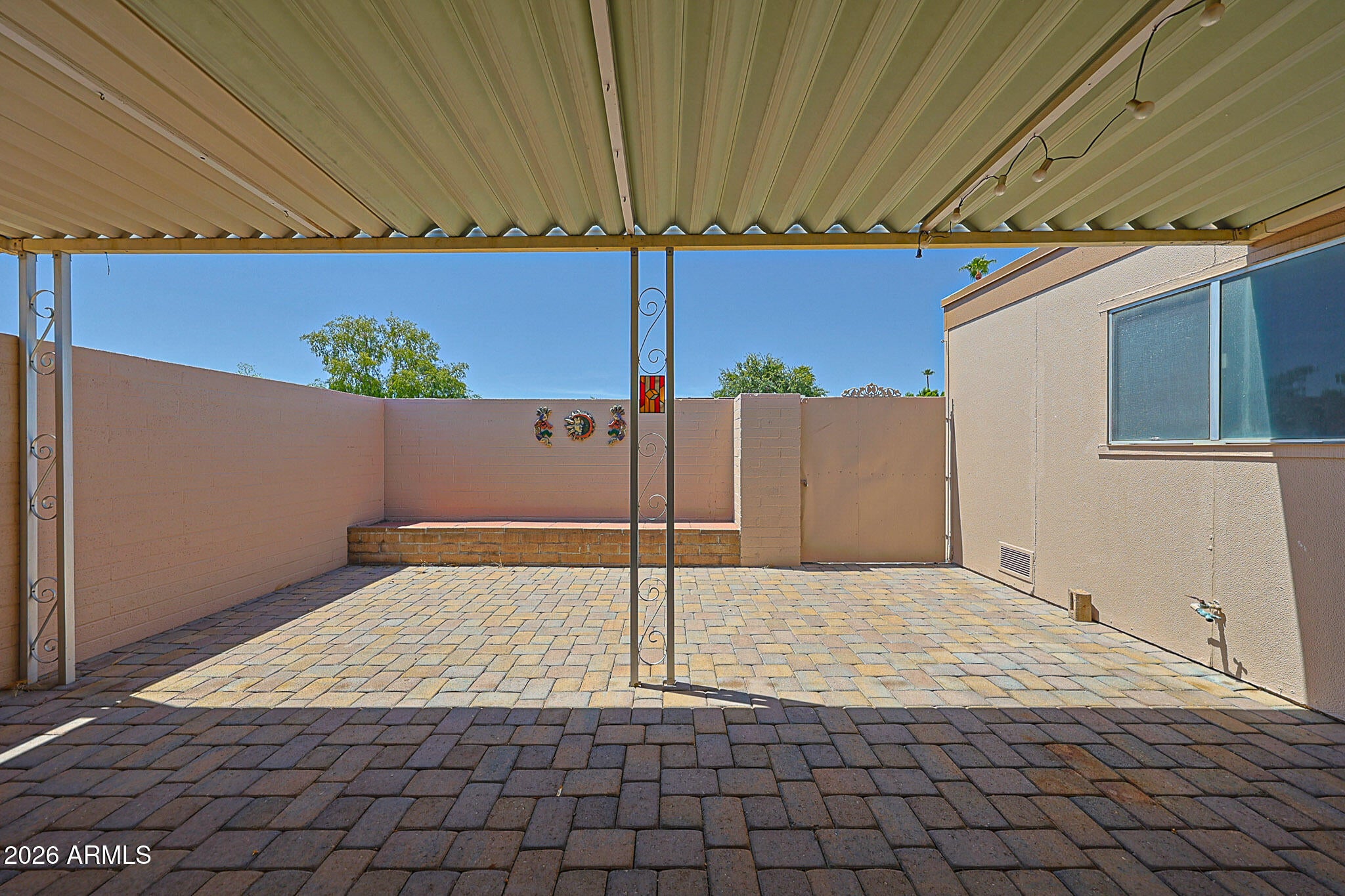 10025 W FORRESTER Drive
