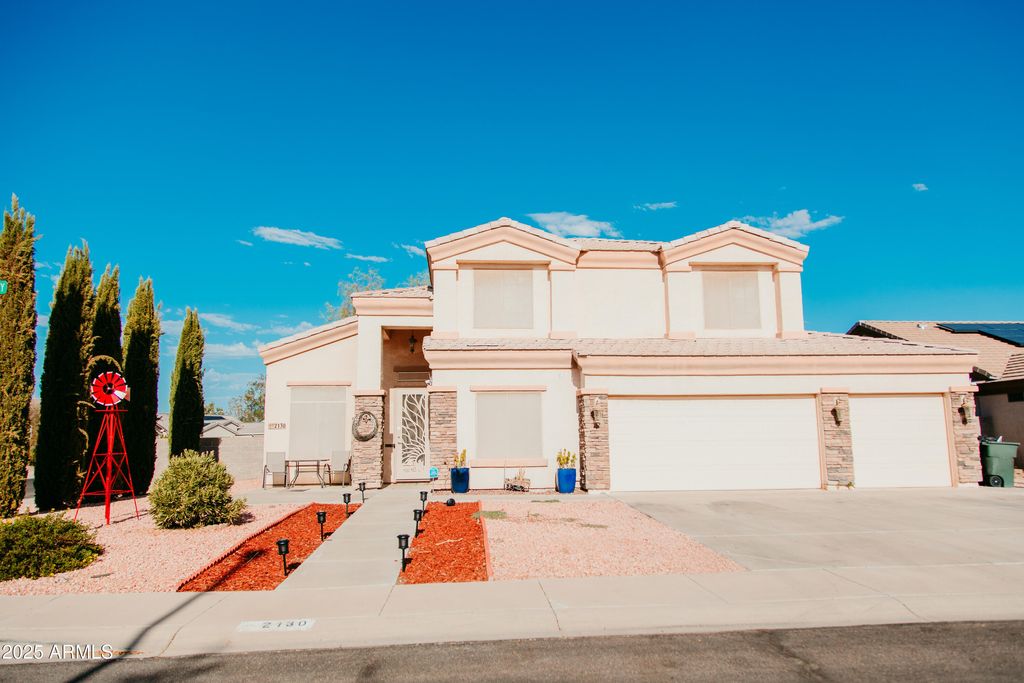 Photo of 2130 N Cypress Point Way N, Casa Grande, AZ 85122 (MLS # 6955478)