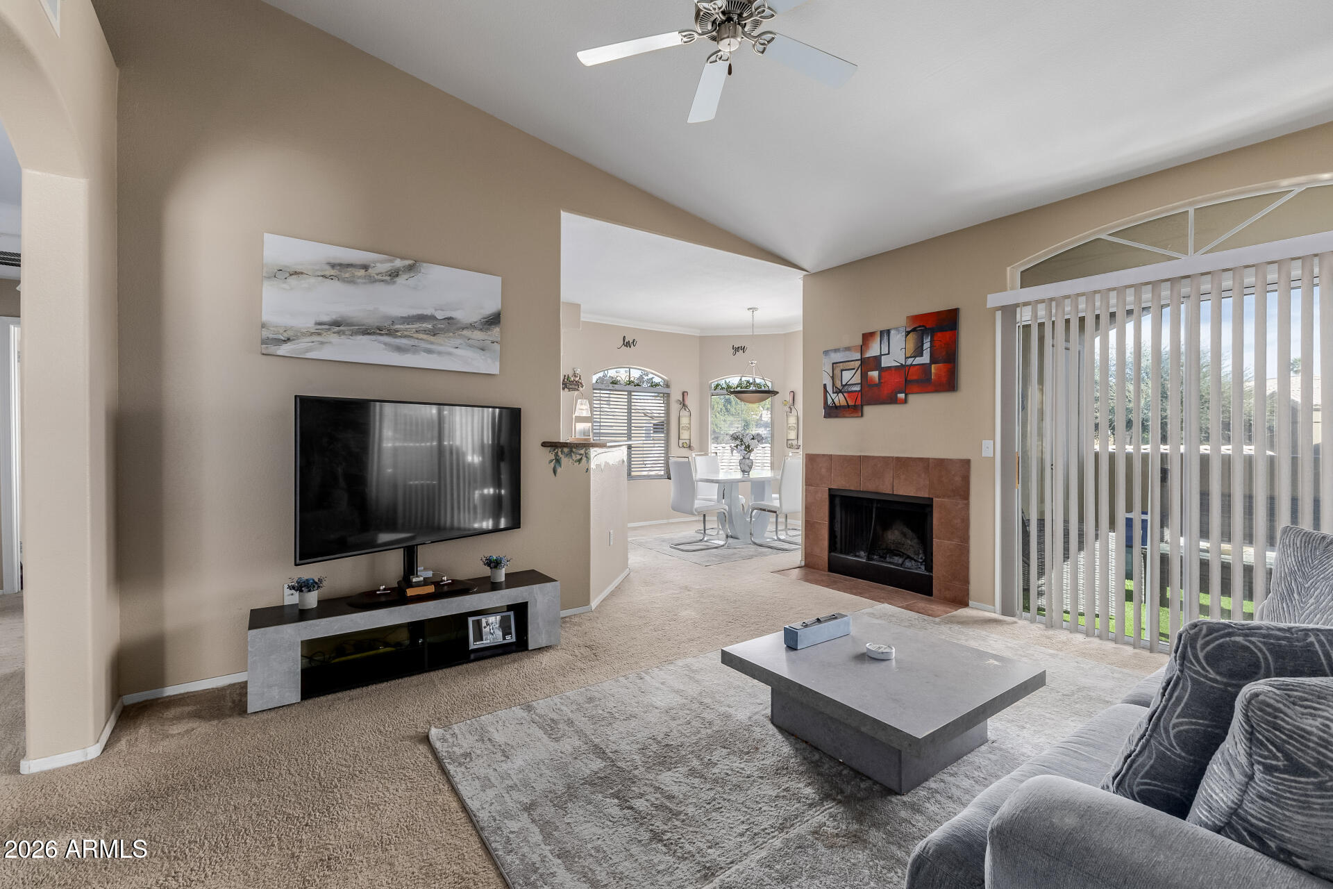 5335 E SHEA Boulevard 2060