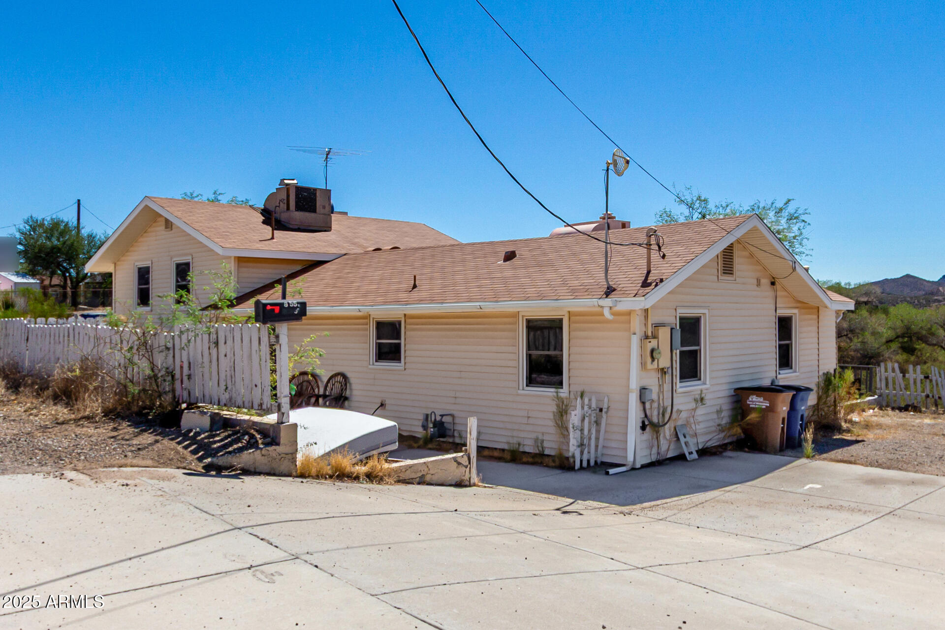 855 E WICKENBURG Way