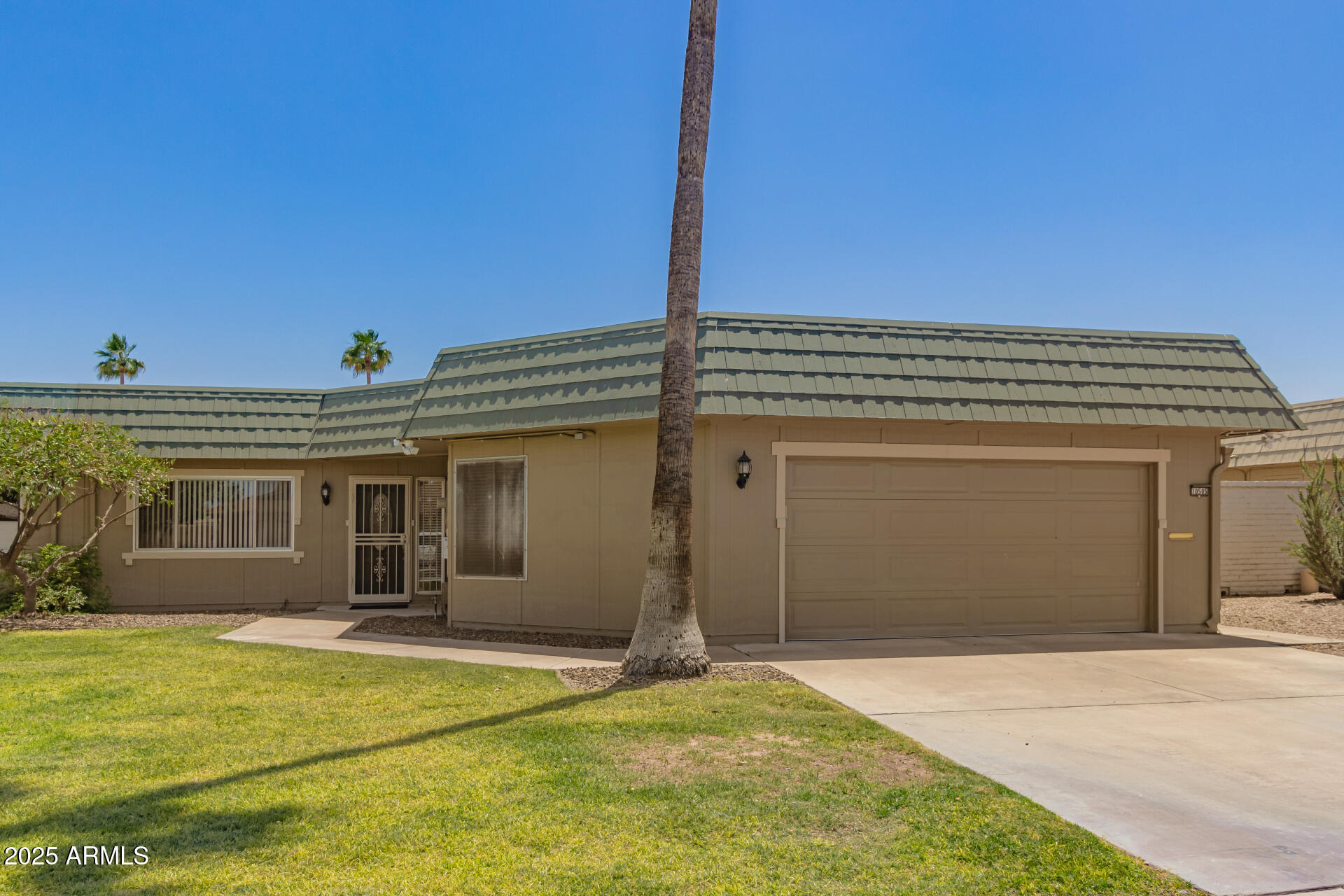 10505 W CAMPANA Drive