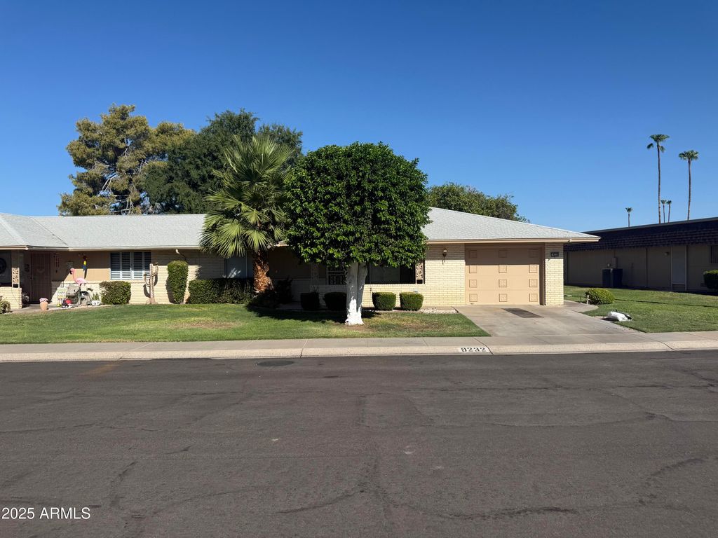 Photo of 9232 N 110th Avenue, Sun City, AZ 85351 (MLS # 6918363)