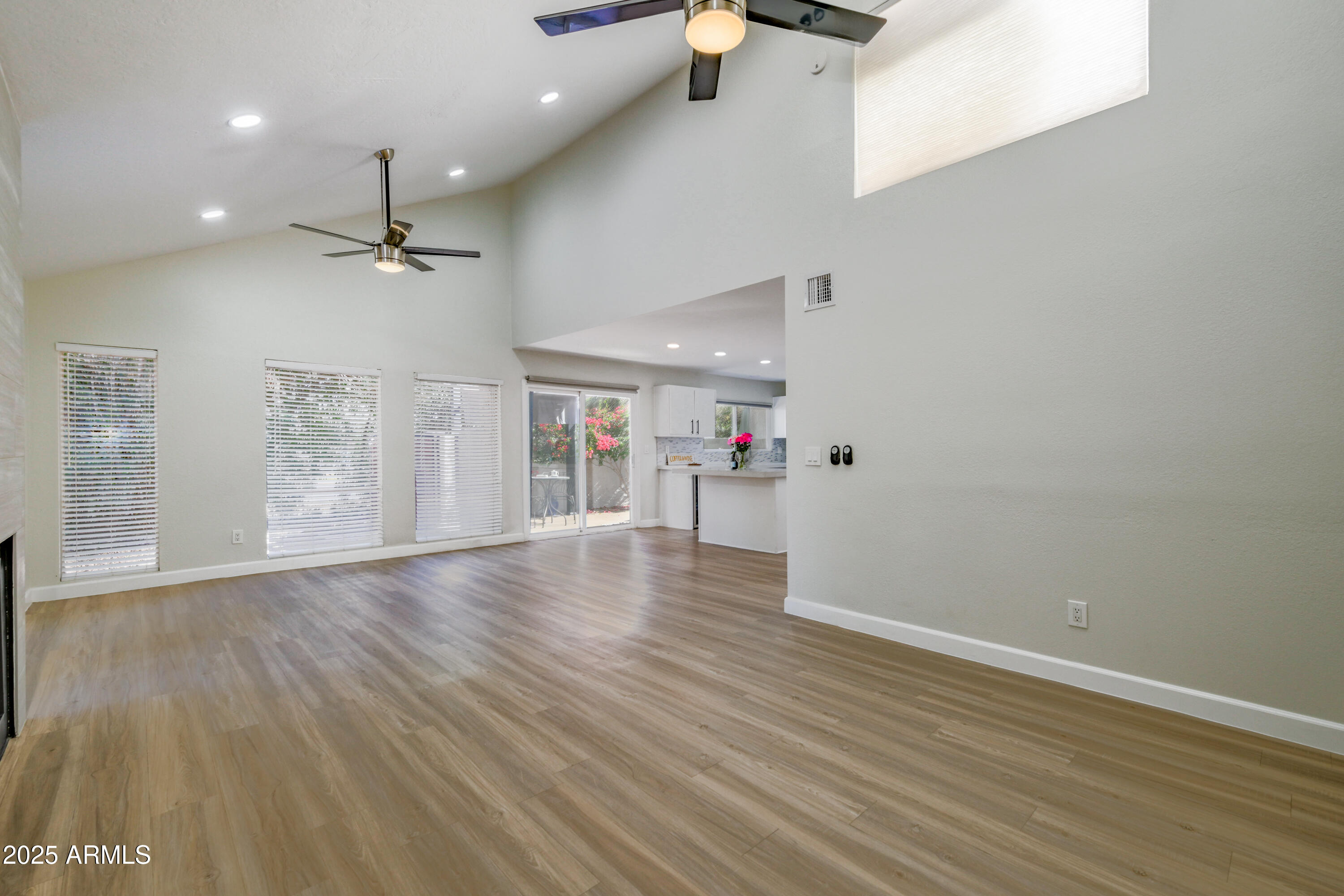 Scottsdale, Arizona 85258, United States, 3 Bedrooms Bedrooms, ,2 BathroomsBathrooms,Residential,Active,5561