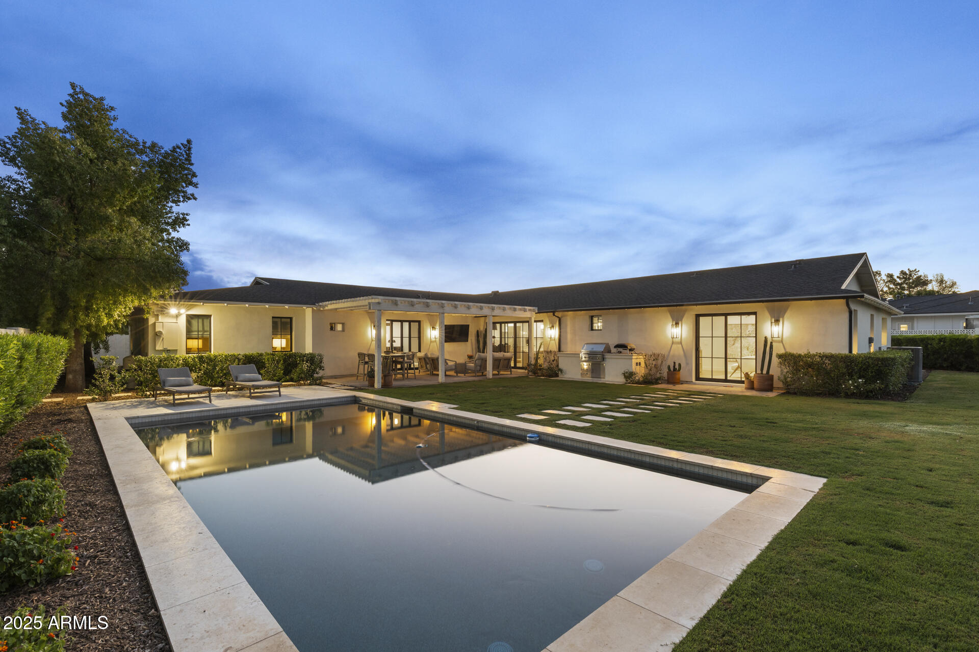 4636 E CALLE VENTURA --