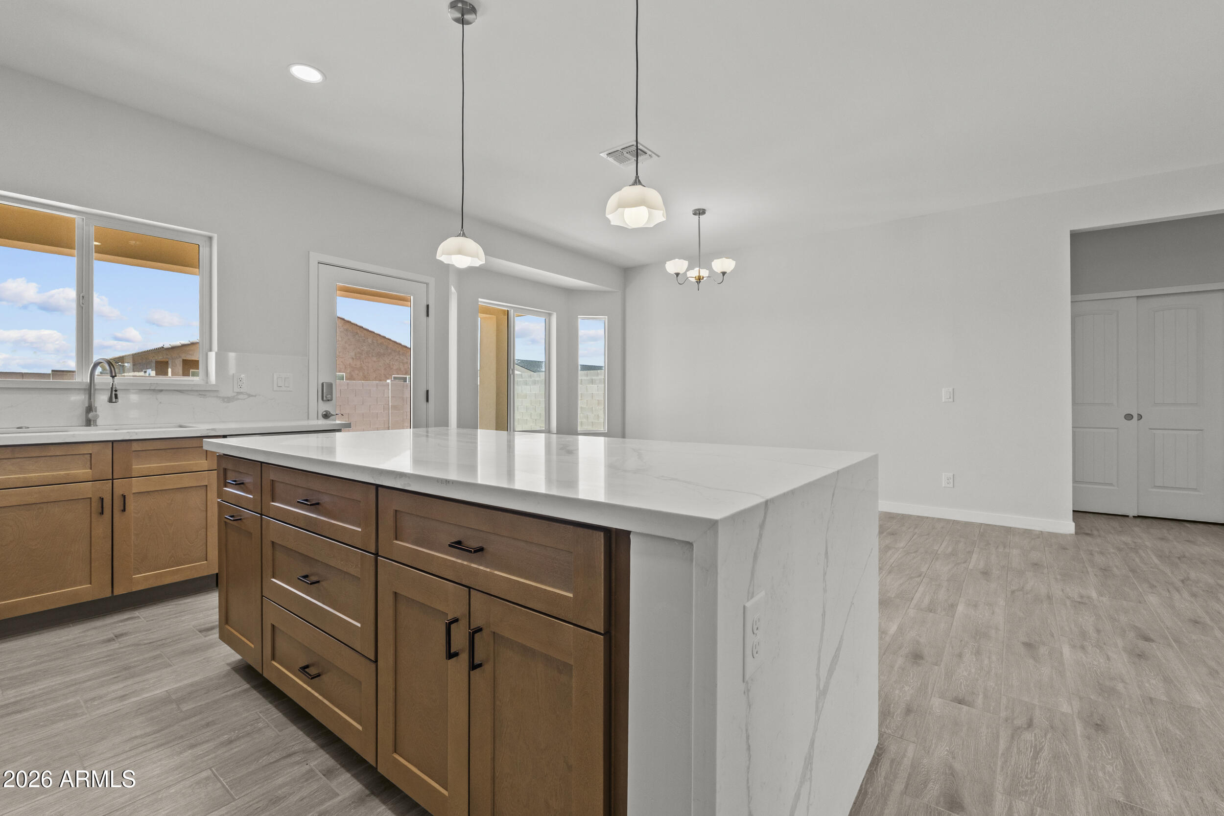ARIZONA CITY UNIT TWELVE - Residential