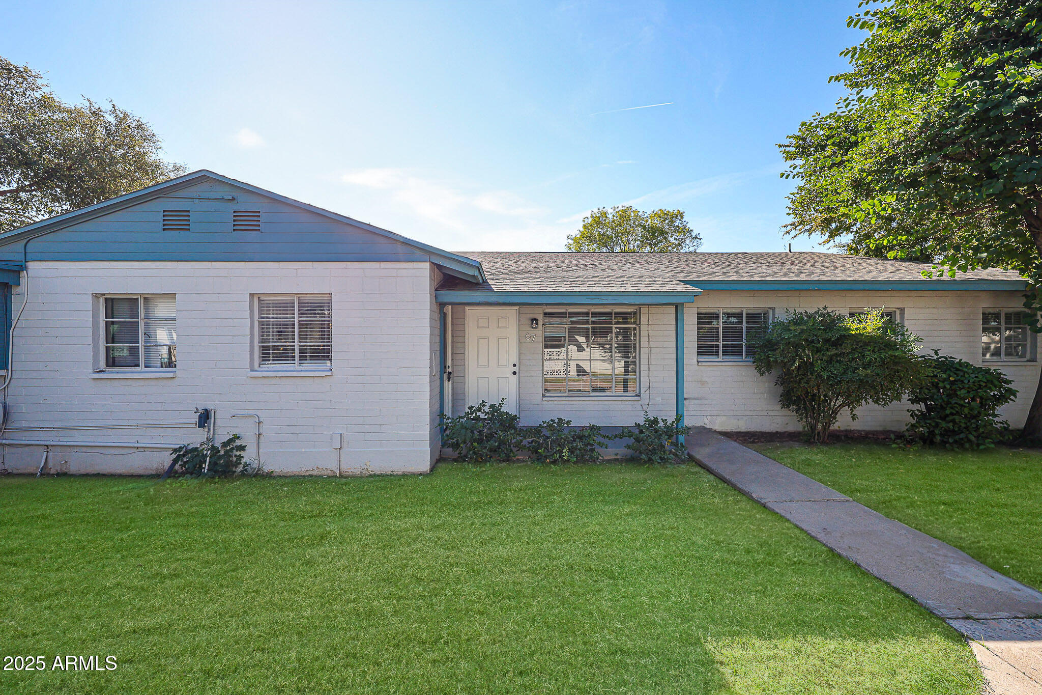 2945 N 19TH Avenue 67