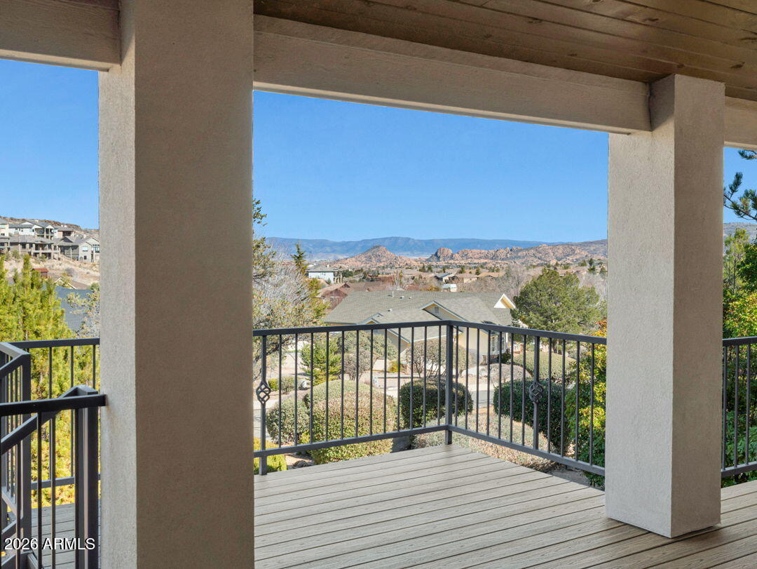 253 THOROUGHBRED Drive