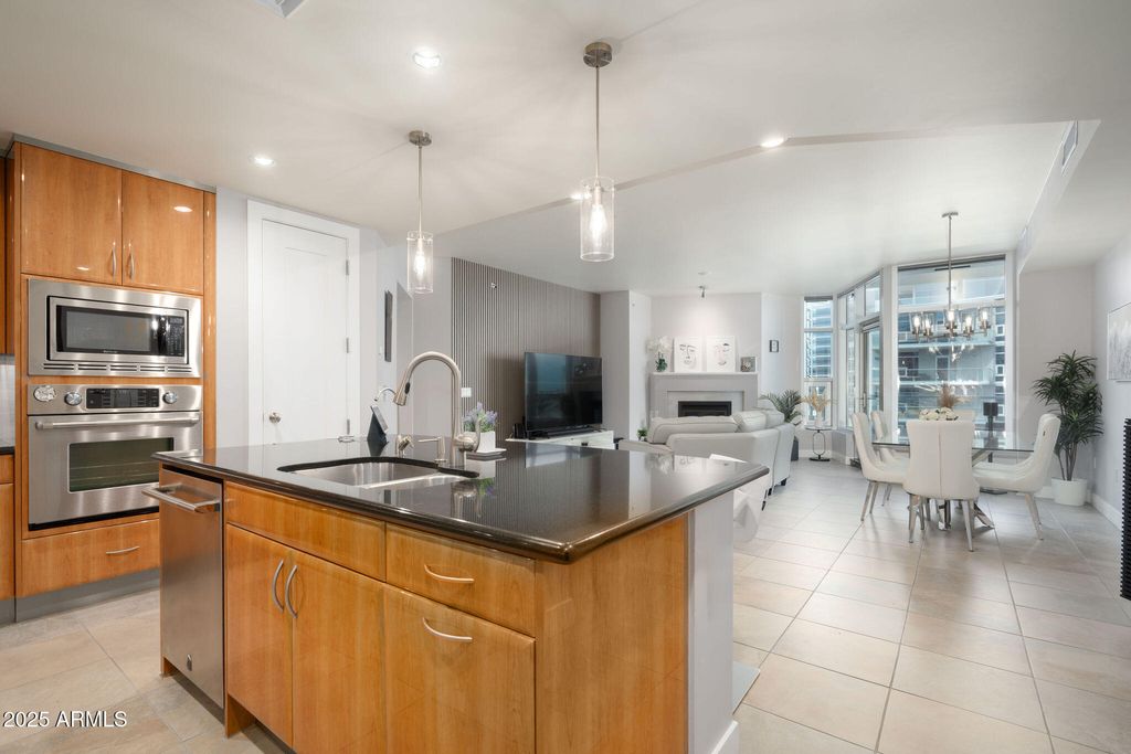 Photo of 140 E Rio Salado Parkway #504, Tempe, AZ 85281 (MLS # 6952117)