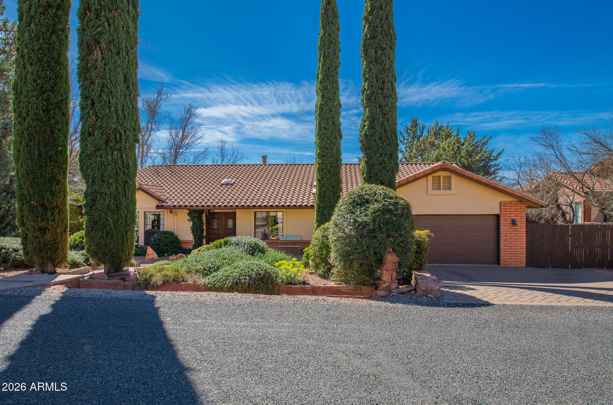 1040 RODEO Road