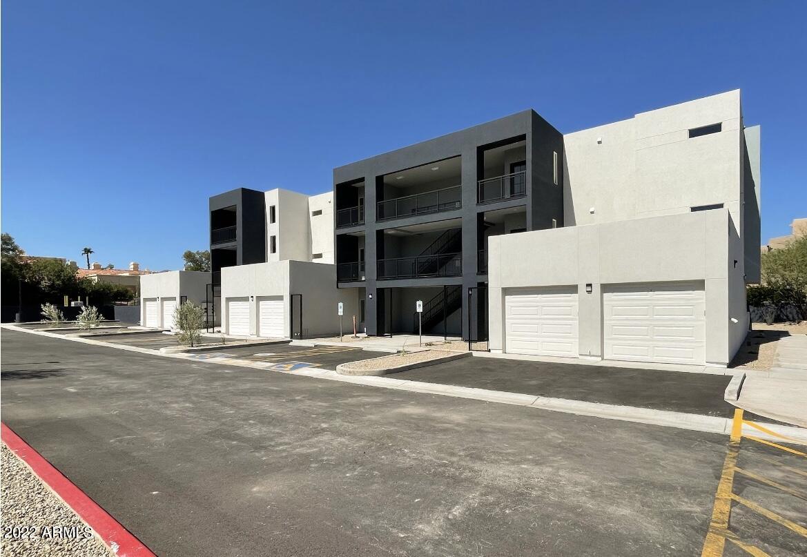 12412 N SAGUARO Boulevard 301