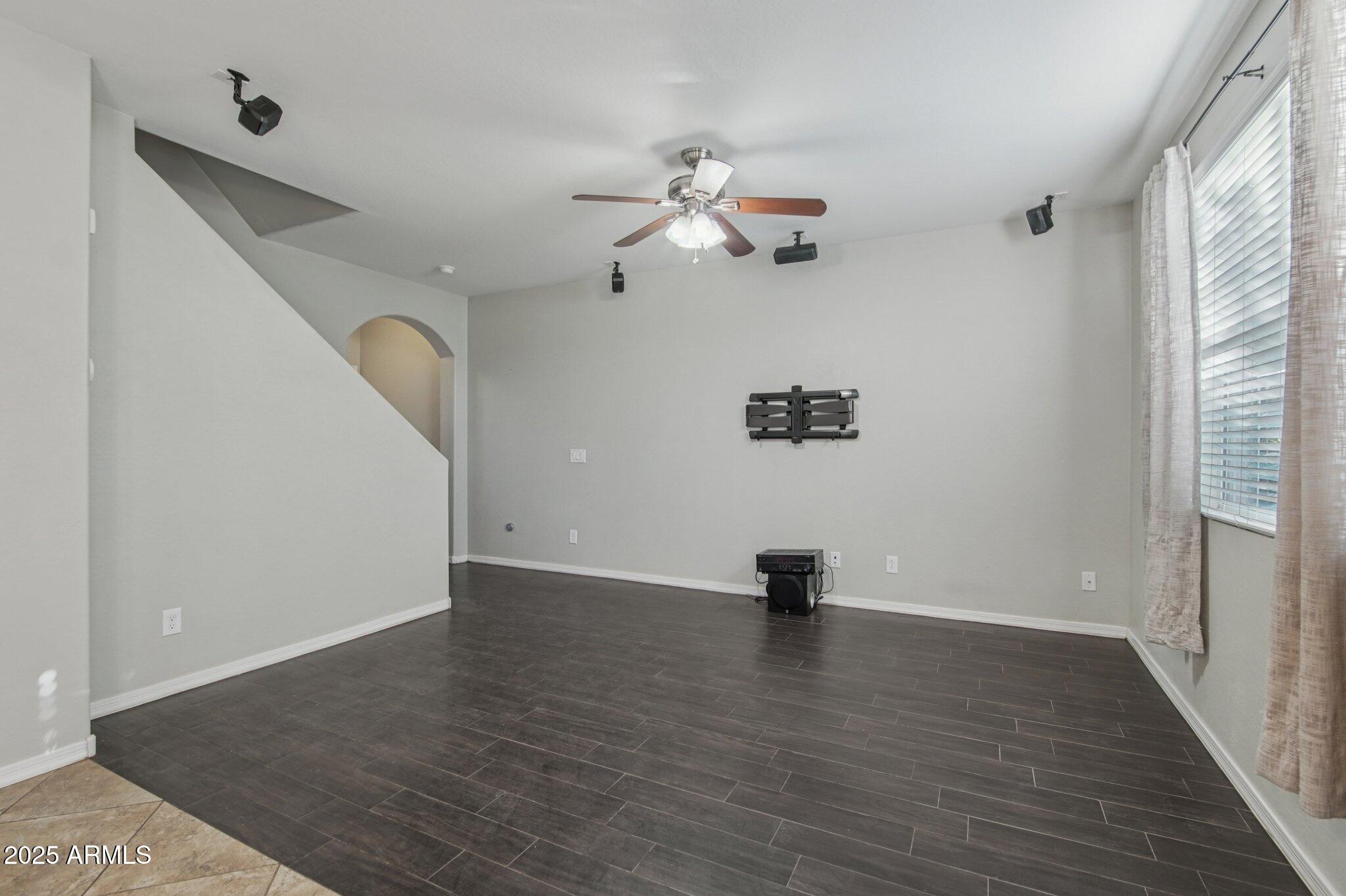 5904 S 35TH Place