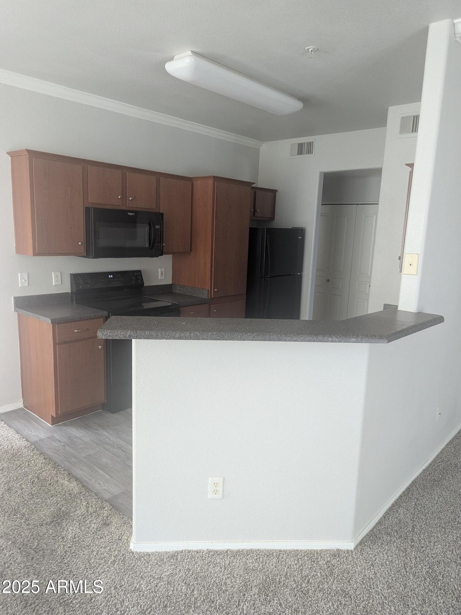 1941 S PIERPONT Drive 2082