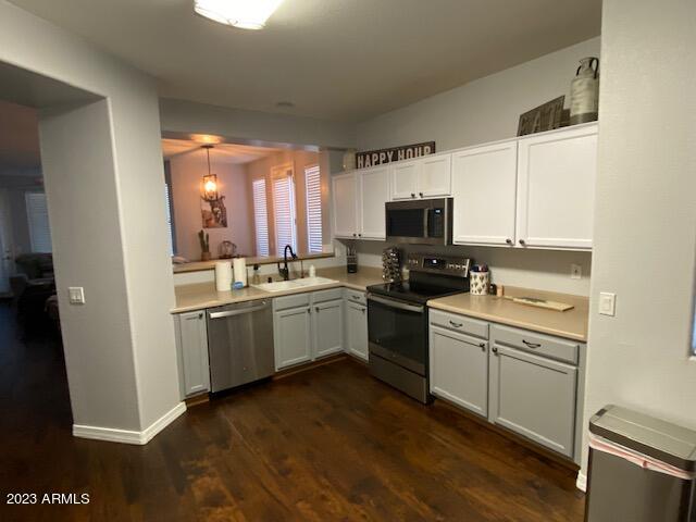 15221 N CLUBGATE Drive 2030