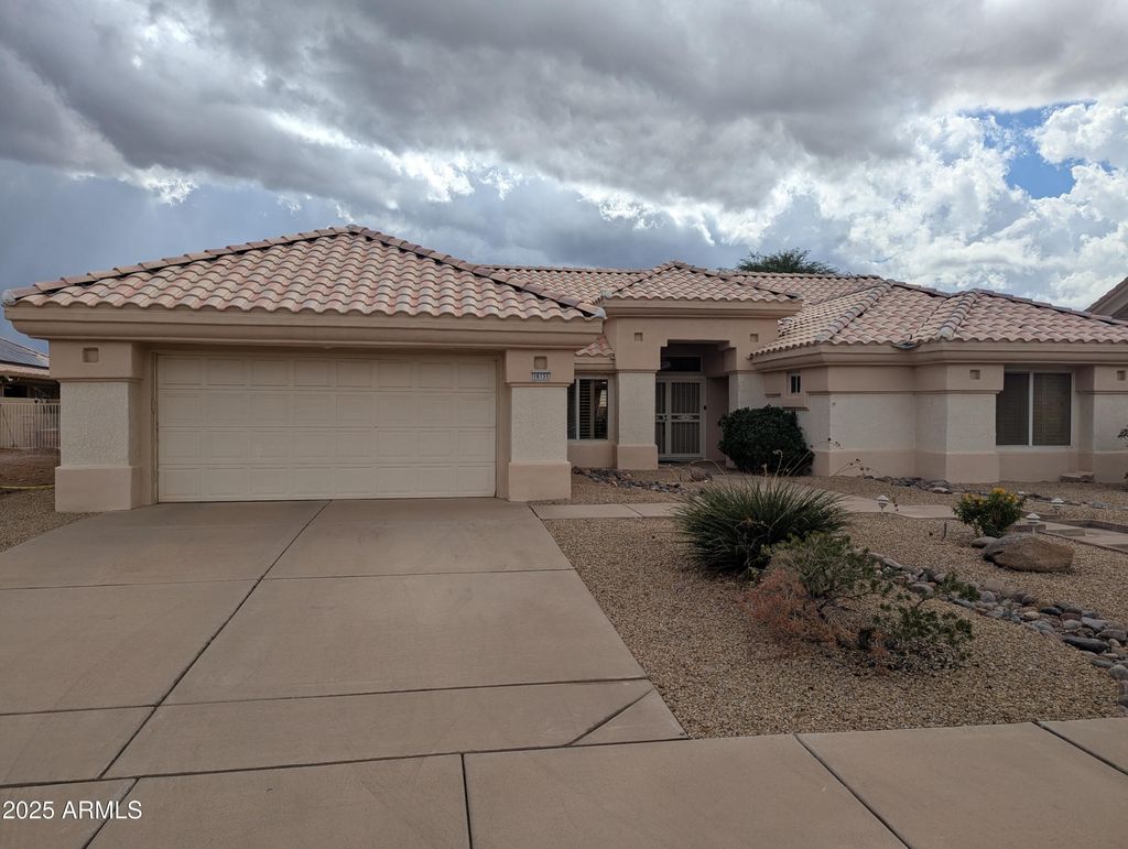 Photo of 16131 W Sentinel Drive, Sun City West, AZ 85375 (MLS # 6925357)