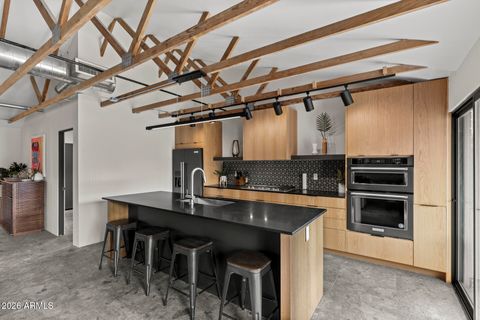 Photo of 8731 E Starlight Way, Scottsdale, AZ 85250 (MLS # 6963376)